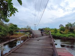 Jembatan Sungai Layang
