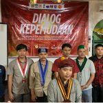 Cipayung Plus Kalimantan Barat, menyatakan sikap atas wacana penempatan institusi Polri di bawah kementerian sekaligus menggelar dialog, yang berlangsung di Cafe 1/2 di Jalan Sepakat, Pontianak, pasa Senin 16 Februari 2026 malam.