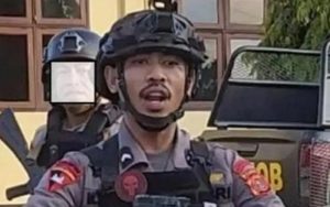 Profil Bripda MS (Masias Siahaya), anggota Kompi 1 Batalyon C Pelopor Satbrimob Polda Maluku, yang ditetapkan tersangka dalam kasus meninggalnya pelajar 14 tahun di Kota Tual. Proses pidana dan kode etik berjalan.