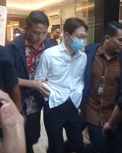 Dokter Richard Lee Ditahan