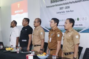Bimtek dilaksanakan pada 13–18 Juli 2026 di Aula SAMPAN Kalimantan dalam dua gelombang. Sesi pertama diikuti 10 LPHD di Bentang Kubu, sedangkan sesi kedua diikuti 10 LPHD di Bentang Pesisir Padang Tikar (BPPT).