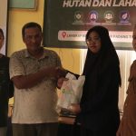 Delta Kapuas Project Berikan Bantuan Kesehatan untuk Perempuan dan Ibu Hamil Terdampak Karhutla